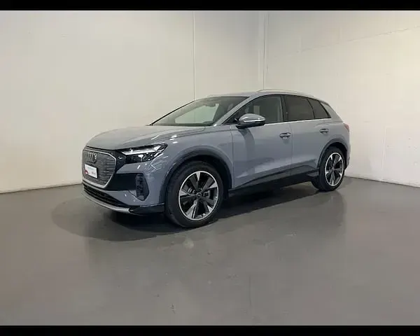 Usata Audi Q4 e-tron Advanced 210 kW (286 CV) 2024 Argentoavusperla SUV