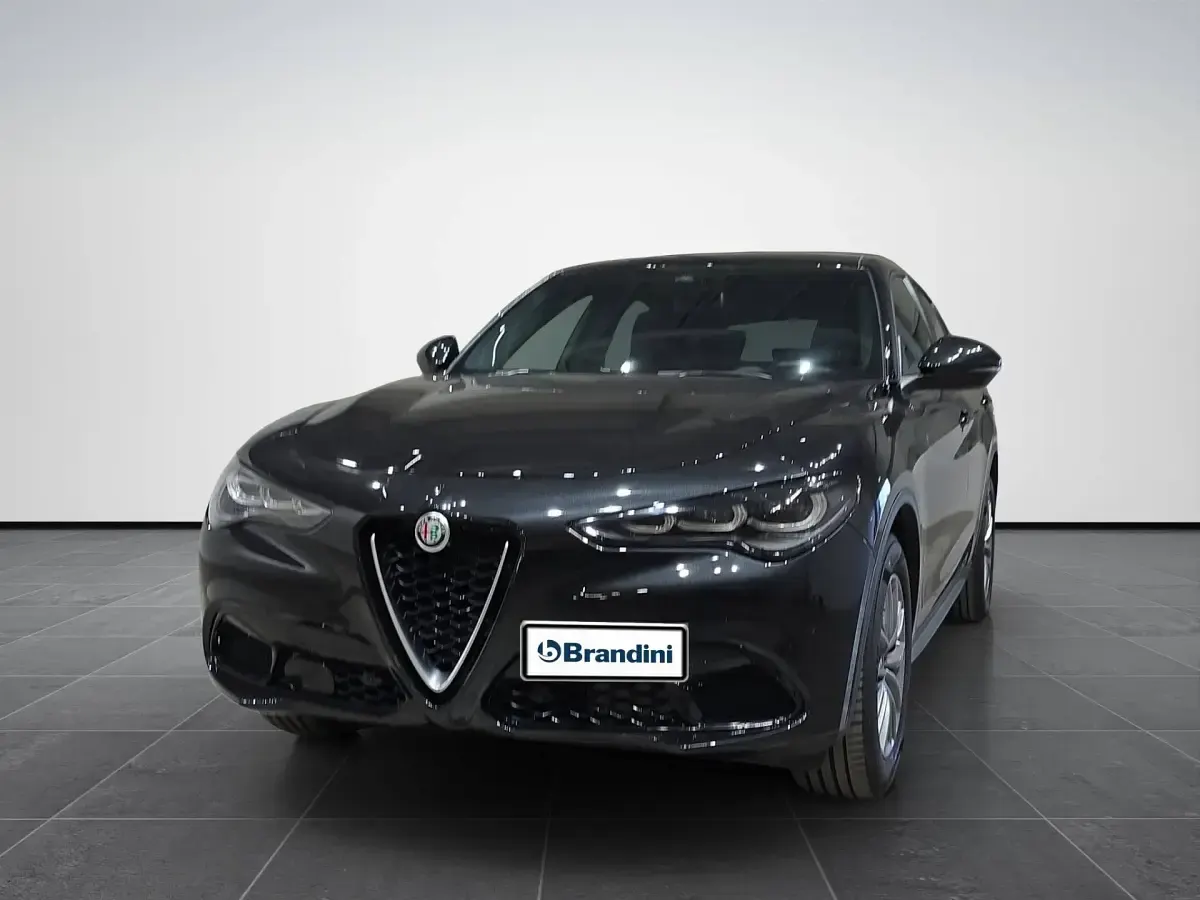 Usata Alfa Romeo Stelvio Super 209 CV (153 kW) 2023 SUV