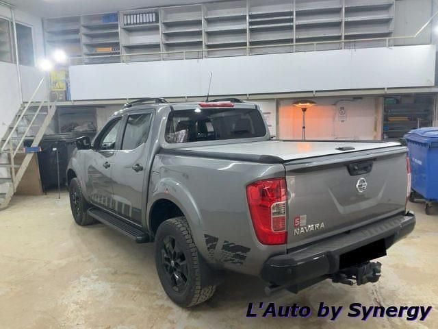 Usata Nissan Navara N-Guard 190 CV (139 kW) 2021 Grigio Pick-up