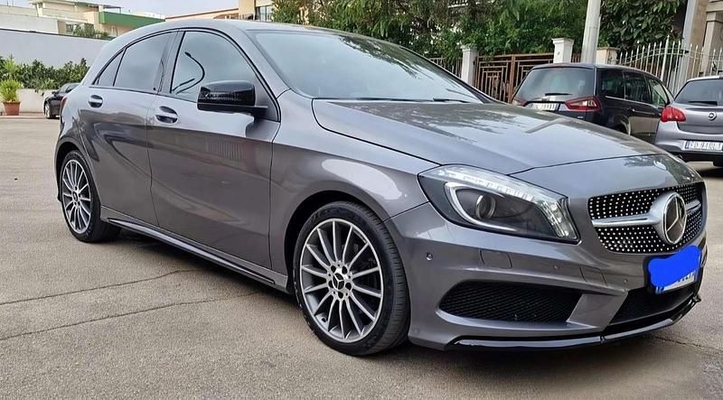 Usata Mercedes A160 109 CV (80 kW) 2015 Grigio Berlina