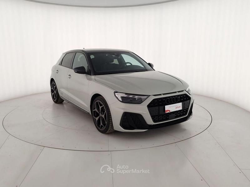 Usata Audi A1 S-Line 207 CV (152 kW) 2025 Grigio SUV
