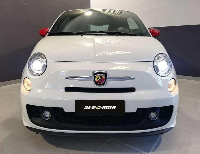 Bianco Usata 2011 Abarth 500 Due volumi | 10.800 € (Buon prezzo) - Immagine 1/4