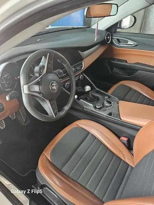 Brugt Alfa Romeo Giulia Super 150 HK (110 kW) 2016 Hvid Sedan