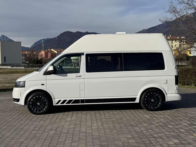 Usata VW Transporter 140 CV (102 kW) 2015 Bianco Furgone