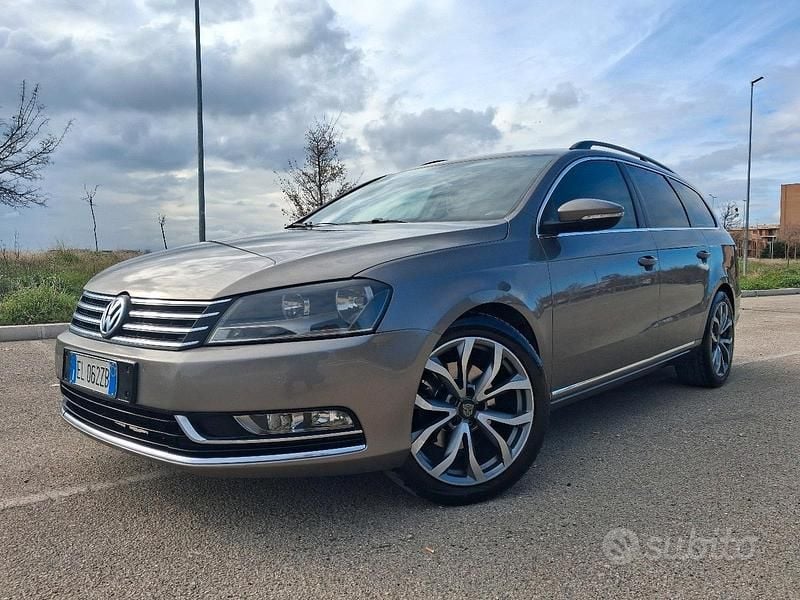 Usata VW Passat 105 CV (77 kW) 2012 Station wagon