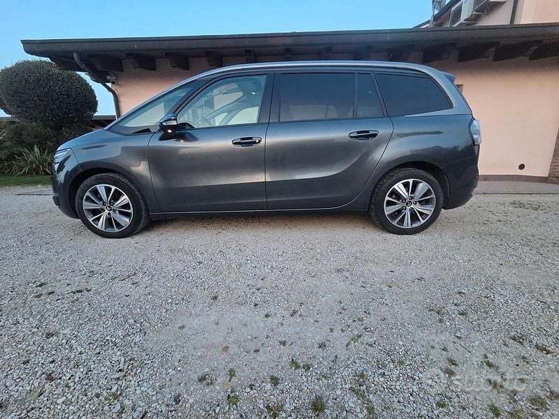 Usata Citroën Grand C4 Picasso 120 CV (88 kW) 2016 Grigio Monovolume