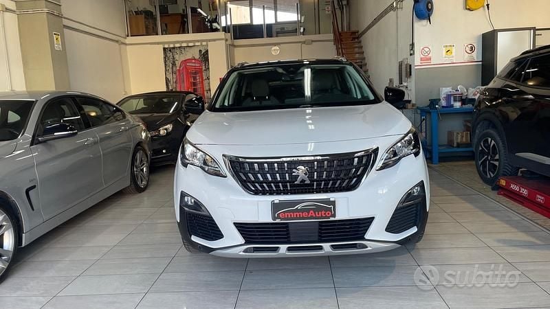 Usata Peugeot 3008 Allure 119 CV (87 kW) 2017 Bianco SUV