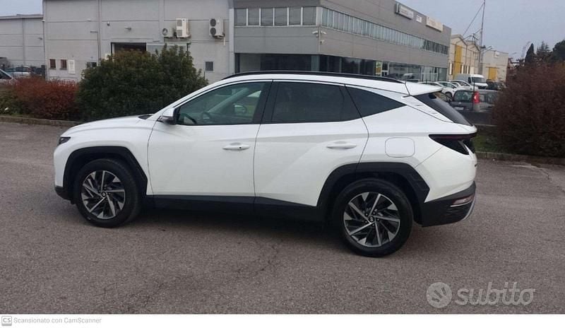 Usata Hyundai Tucson 116 CV (85 kW) 2021 Bianco SUV