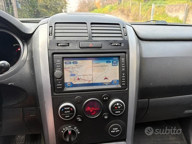 Usata Suzuki Grand Vitara 2010 Grigio SUV