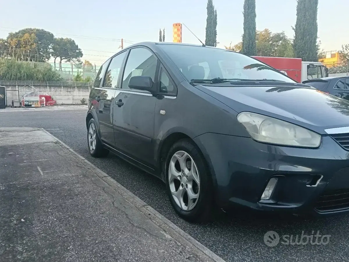 Usata Ford C-MAX 105 CV (77 kW) 2007 Monovolume