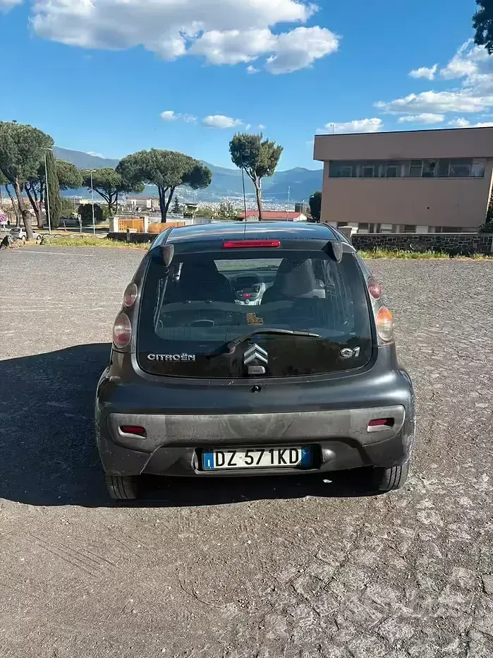 Usata Citroën C1 68 CV (50 kW) 2010 Grigio Utilitaria