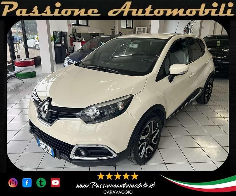 Usata Renault Captur 90 CV (66 kW) 2014 Beige SUV