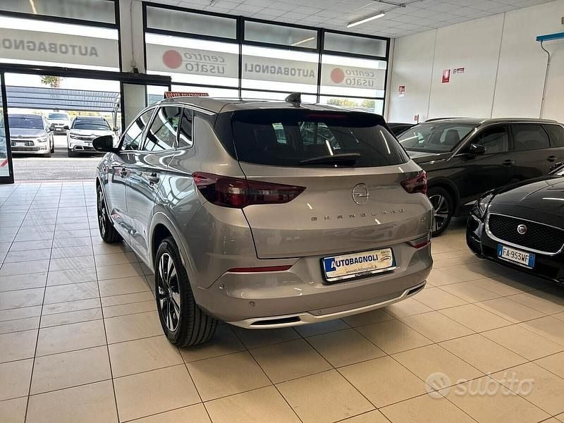 Usata Opel Grandland X Business Elegance 131 CV (96 kW) 2022 Grigio SUV