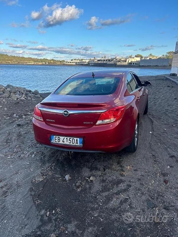 Usata Opel Insignia 160 CV (117 kW) 2010 Rosso Berlina