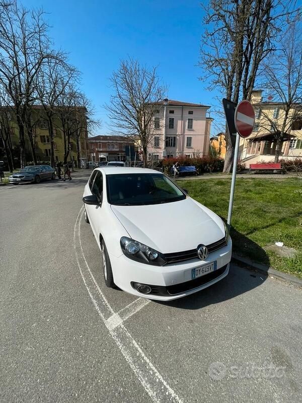 Usata VW Golf VI 2010 Bianco Utilitaria