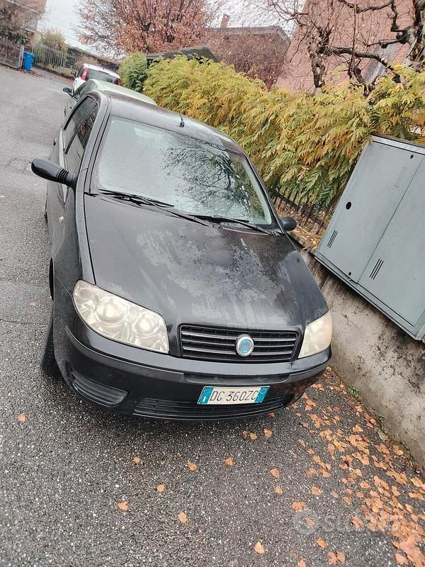Usata Fiat Punto 2007 Nero Berlina