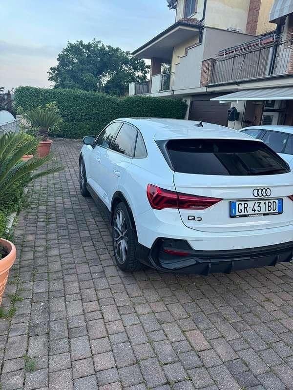 Usata Audi Q3 Sportback S-Line 190 CV (139 kW) 2023 SUV