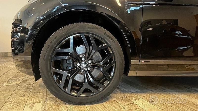 Usata Land Rover Range Rover evoque SE Dynamic 163 CV (119 kW) 2021 Nero SUV
