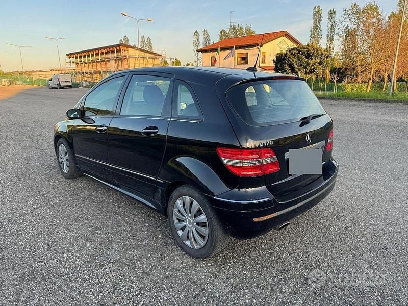 Usata Mercedes B170 116 CV (85 kW) 2007 Nero Monovolume