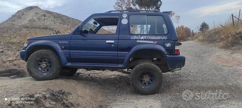 Usata Mitsubishi Pajero 84 CV (61 kW) 1994 Nero SUV