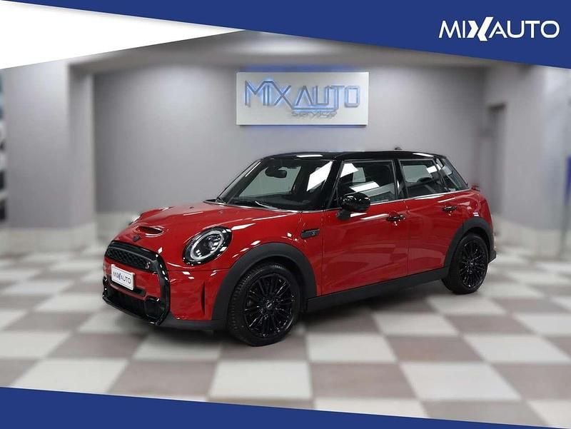 Rosso Usata 2022 Mini Cooper S Business Utilitaria | 26.900 € (Buon prezzo) - Immagine 1/4
