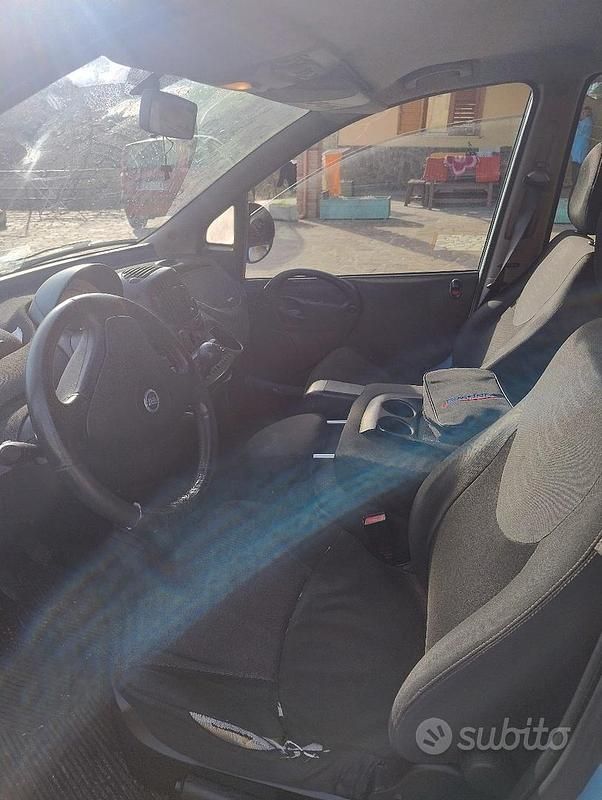Usata Fiat Multipla 103 CV (75 kW) 2006 Blu Monovolume
