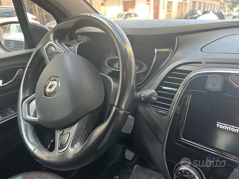 Occasion Renault Captur 90 ch (66 kW) 2017 Gris SUV