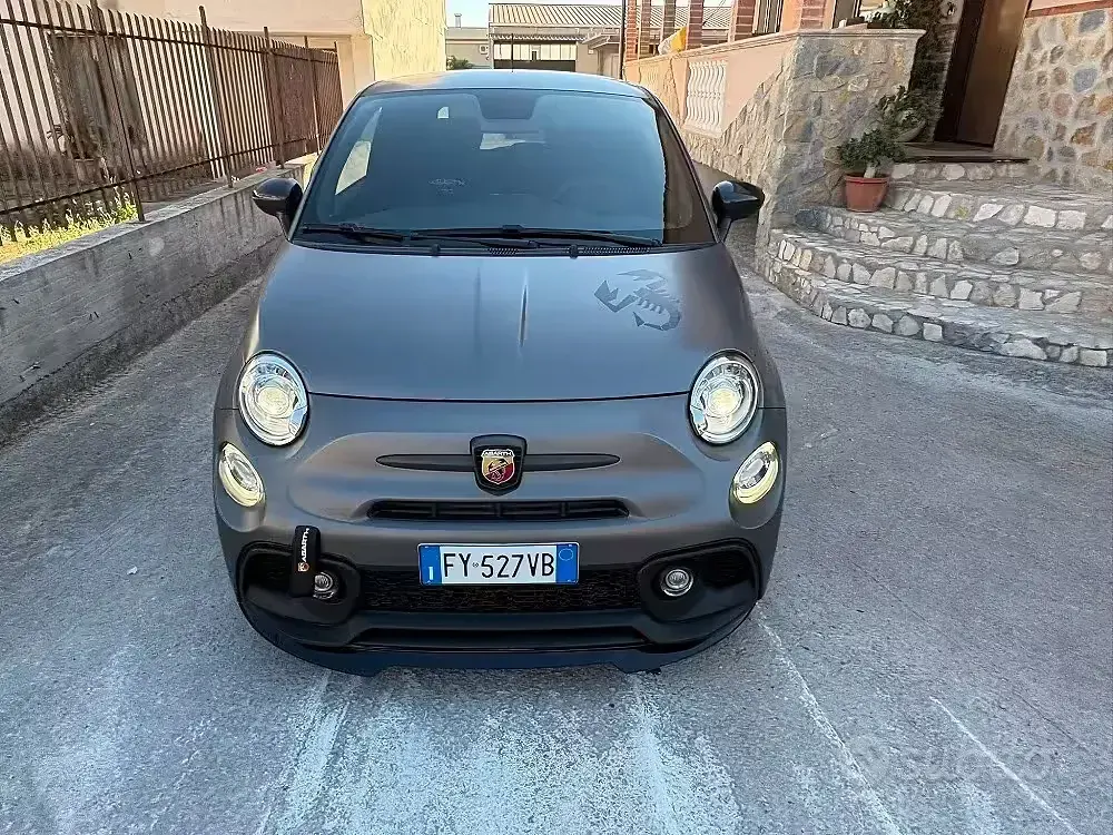 Usata Abarth 595 Esseesse 180 CV (132 kW) 2019 Grigio Berlina