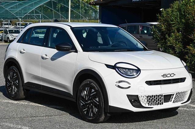 Nuova Fiat 600 101 CV (74 kW) 2025 Bianco SUV