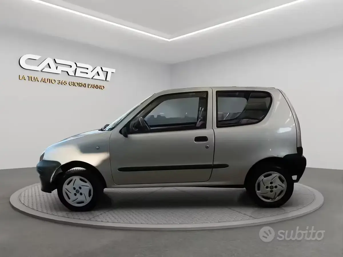 Usata Fiat Seicento Young 39 CV (28 kW) 1999 Grigio Utilitaria
