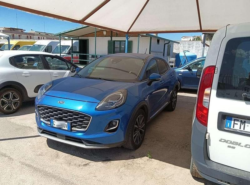 Usata Ford Puma 95 CV (69 kW) 2020 Blu/azzurro SUV