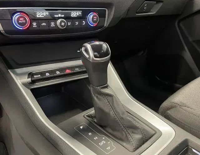 Usata Audi Q3 S-Line 149 CV (109 kW) 2023 Grigio SUV