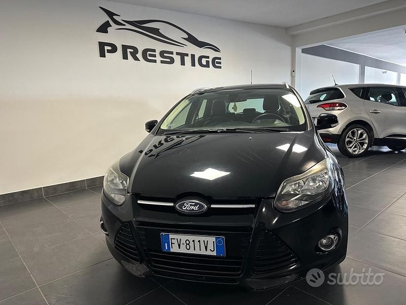 Usata Ford Focus S 105 CV (77 kW) 2013 Nero Station wagon