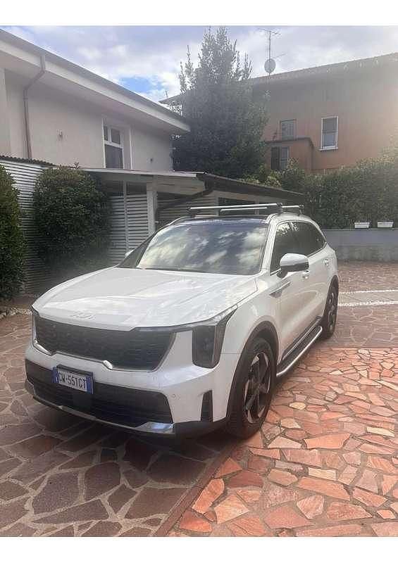 Usata Kia Sorento Style 160 CV (117 kW) 2024 Bianco SUV