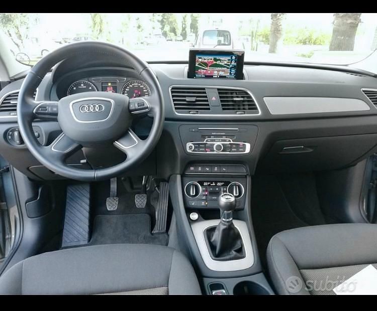 Usata Audi Q3 Business 150 CV (110 kW) 2015 Grigio SUV