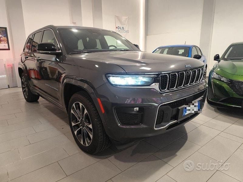 Usata Jeep Grand Cherokee Overland 272 CV (200 kW) 2025 Grigio SUV