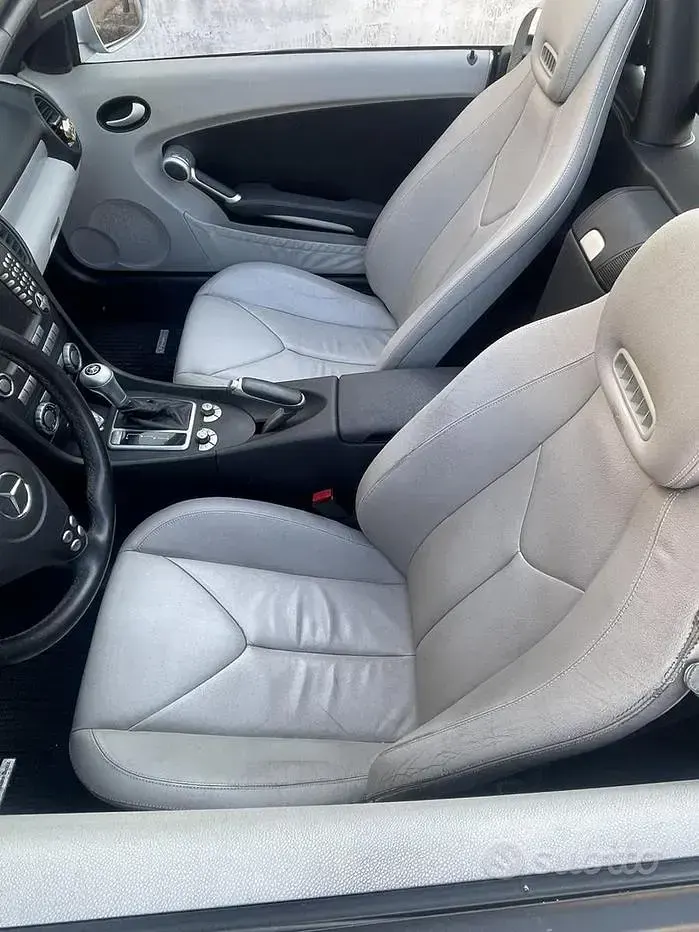 Usata Mercedes SLK200 184 CV (135 kW) 2008 Grigio Cabrio