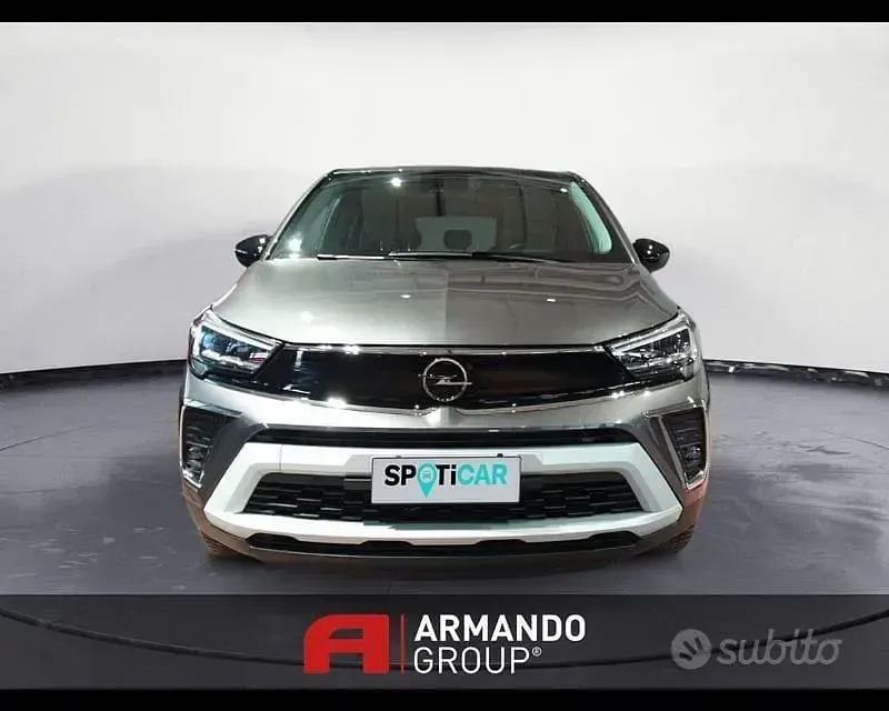 Usata Opel Crossland Elegance 110 CV (80 kW) 2023 Grigio SUV