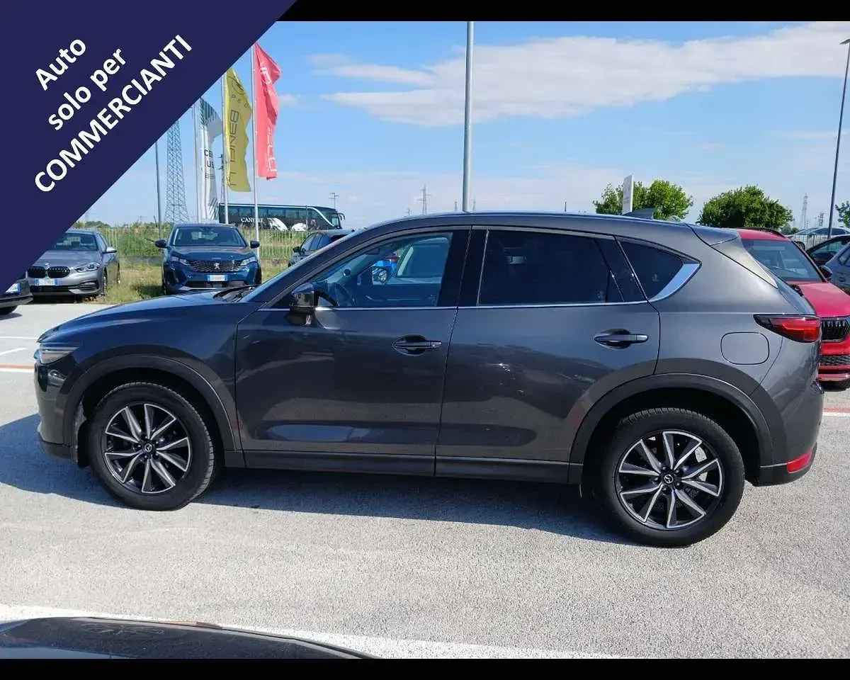 Usata Mazda CX-5 Exclusive 175 CV (128 kW) 2018 Grigio metalizzato scuro SUV