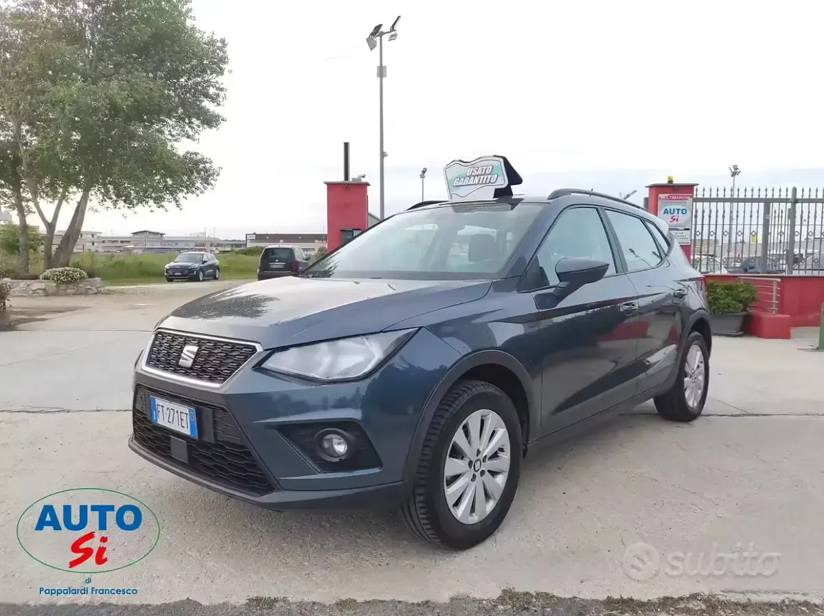 Usata Seat Arona 95 CV (69 kW) 2018 Grigio SUV
