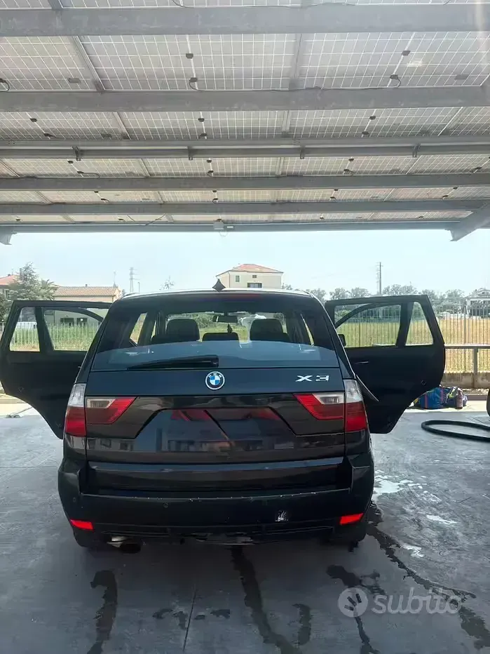 Usata BMW X3 150 CV (110 kW) 2008 Nero SUV