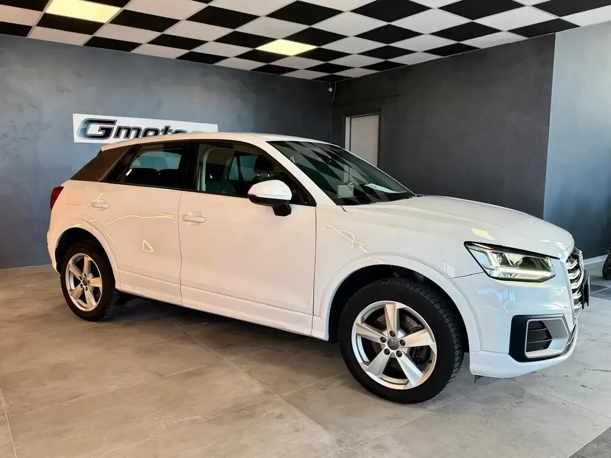 Usata Audi Q2 Sport 116 CV (85 kW) 2018 Bianco SUV