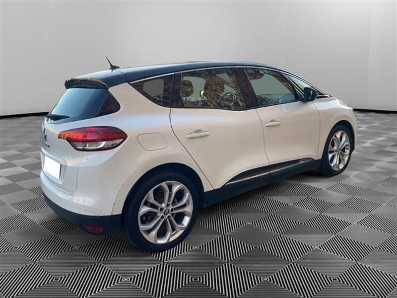 Usata Renault Scénic IV Intens 120 CV (88 kW) 2019 Bianco Monovolume