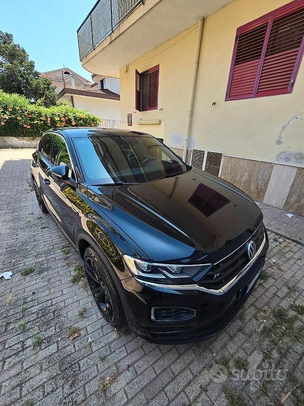 Usata VW T-Roc R-line 150 CV (110 kW) 2021 SUV