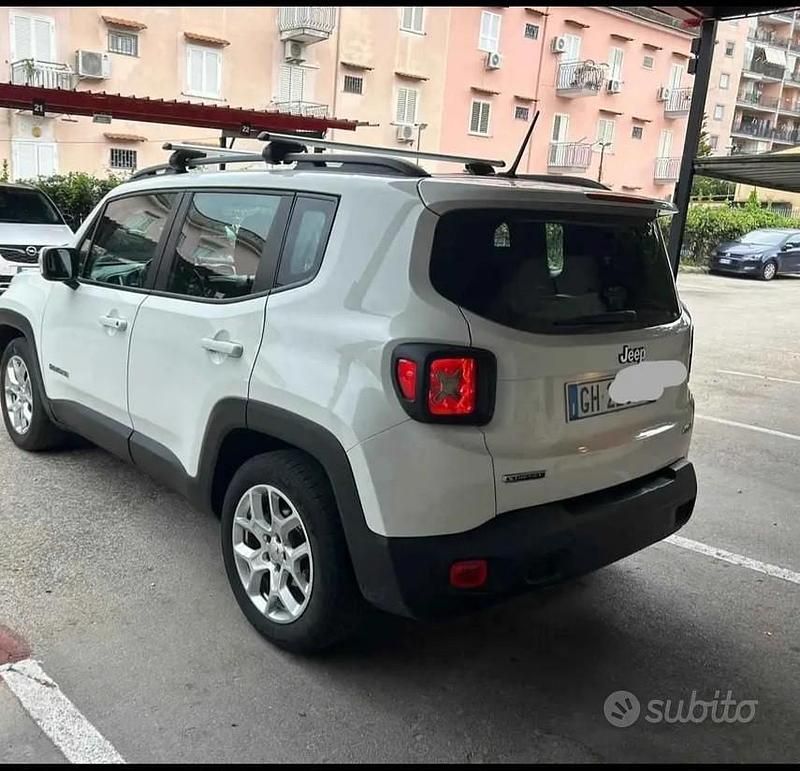 Usata Jeep Renegade 120 CV (88 kW) 2015 Bianco SUV