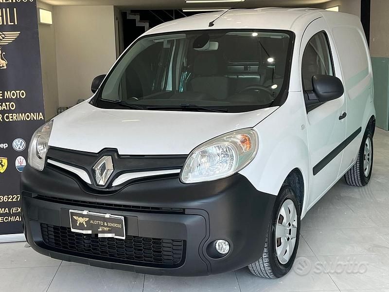 Usata Renault Kangoo 90 CV (66 kW) 2019 Bianco Berlina