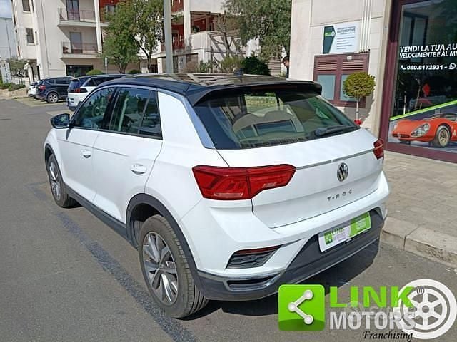 Usata VW T-Roc Business 115 CV (84 kW) 2019 Bianco SUV