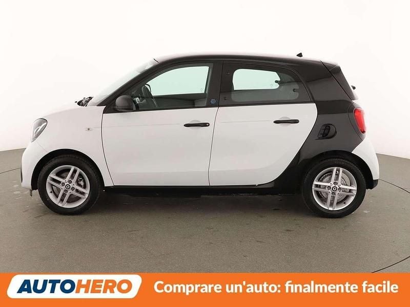 Usata Smart ForFour Electric Drive Pure 41 kW (56 CV) 2022 Bianco Utilitaria