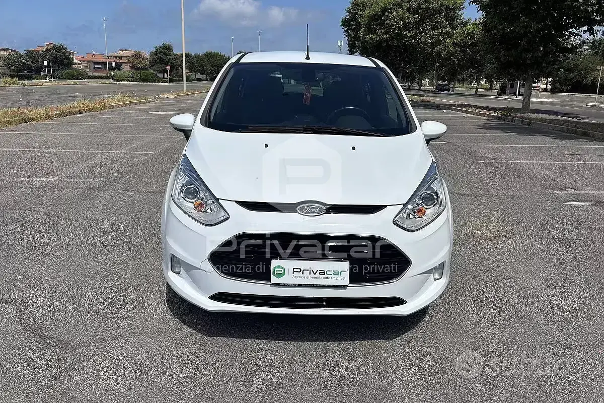 Usata Ford B-MAX Titanium 95 CV (69 kW) 2017 Bianco Monovolume