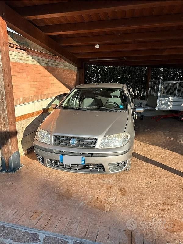 Usata Fiat Punto Dynamic 2005 Grigio Utilitaria
